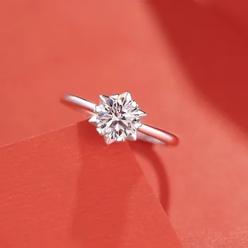 925 Sterling Silver 1 Carat Moissanite Snowflake Ring D Color Excellent Cut Flower Moissanite Stone Ring Female Diamond Jewelry
925 Sterling Silver 1 Carat Moissanite Snowflake Ring D Color Excellent Cut Flower Moissanite Stone Ring Female Diamond Jewelry