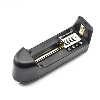 Multifunctional Charger of Li-ion Lithium Battery Single Groove For Li-ion Battery 18650, 14500, 16340 And 26650
Multifunctional Charger of Li-ion Lithium Battery Single Groove For Li-ion Battery 18650, 14500, 16340 And 26650