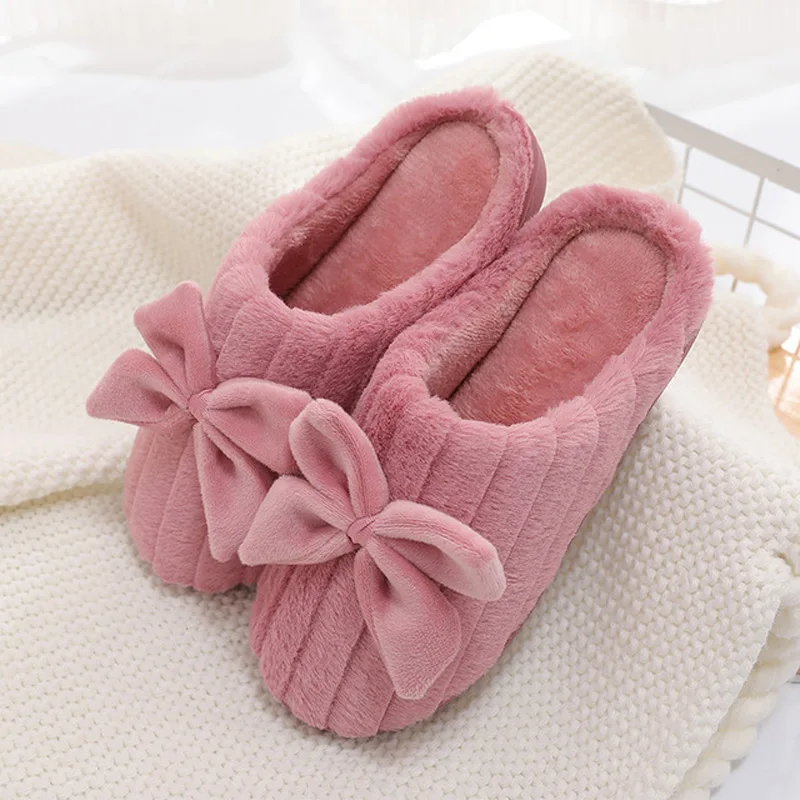 Fashion Striped Fur Slippers Women Plus Size 43-44 Butterfly Knot Warm Winter Slippers Woman Short Plush Solid
Fashion Striped Fur Slippers Women Plus Size 43-44 Butterfly Knot Warm Winter Slippers Woman Short Plush Solid