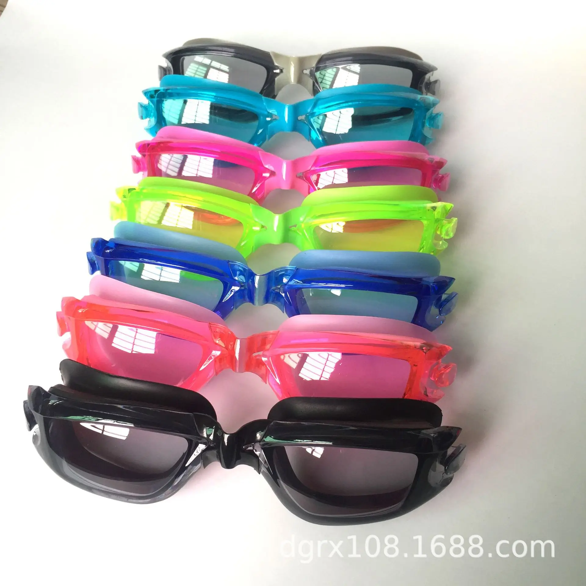 Goggles Adult High-definition Diving Mask Waterproof Myopia Swimming Glasses One-piece Earplug Electroplated Anti-fog Swimming G
Goggles Adult High-definition Diving Mask Waterproof Myopia Swimming Glasses One-piece Earplug Electroplated Anti-fog Swimming G