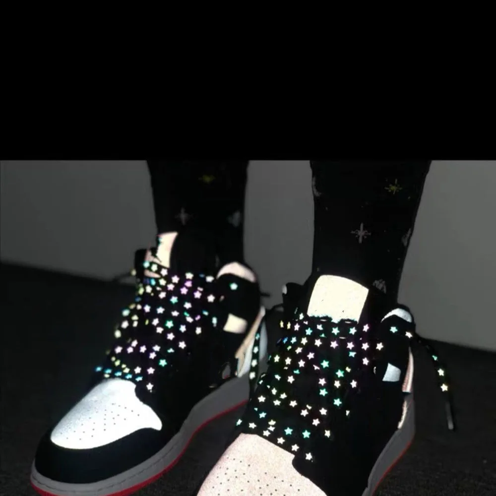 2020 New Colorful Star Reflective Shoelaces Double-sided High-bright Reflective Flat Laces Sneakers Shoe Laces Rope Shoe Strings
2020 New Colorful Star Reflective Shoelaces Double-sided High-bright Reflective Flat Laces Sneakers Shoe Laces Rope Shoe Strings