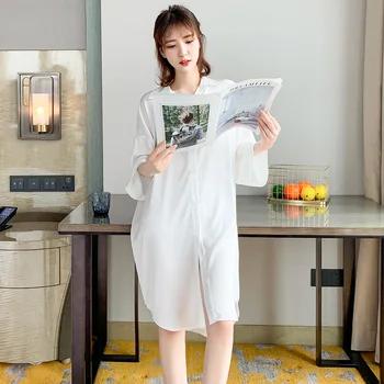 2020 New Silk Stain Nightdress Simple Loose Homewear Women's Nightgowns Thin Character Printing Sleeping Gowns Plus Size Women 
2020 New Silk Stain Nightdress Simple Loose Homewear Women's Nightgowns Thin Character Printing Sleeping Gowns Plus Size Women