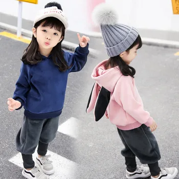 Explosion model 3-7 years old boys and girls baby cute rabbit set double-sided velvet thickening can open radish pants two-piece
Explosion model 3-7 years old boys and girls baby cute rabbit set double-sided velvet thickening can open radish pants two-piece