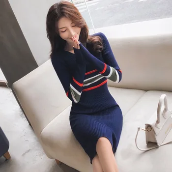 JS294A-2019 autumn temperament round neck stripe color matching tight package hip knitted sweater dress
JS294A-2019 autumn temperament round neck stripe color matching tight package hip knitted sweater dress