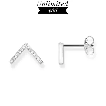 Letter V Stud Earrings for Women White Cubic Zirconia 925 Sterling Silver Thomas Style Fashion Ear Stud Jewelry 2020 New Arrival
Letter V Stud Earrings for Women White Cubic Zirconia 925 Sterling Silver Thomas Style Fashion Ear Stud Jewelry 2020 New Arrival