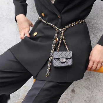 Diamond Check 2020 New Quality Bag Mini Chain Shoulder Messenger Bag Lady Waist Bag Small Wallet Luxury Handbags Designer CC GG
Diamond Check 2020 New Quality Bag Mini Chain Shoulder Messenger Bag Lady Waist Bag Small Wallet Luxury Handbags Designer CC GG