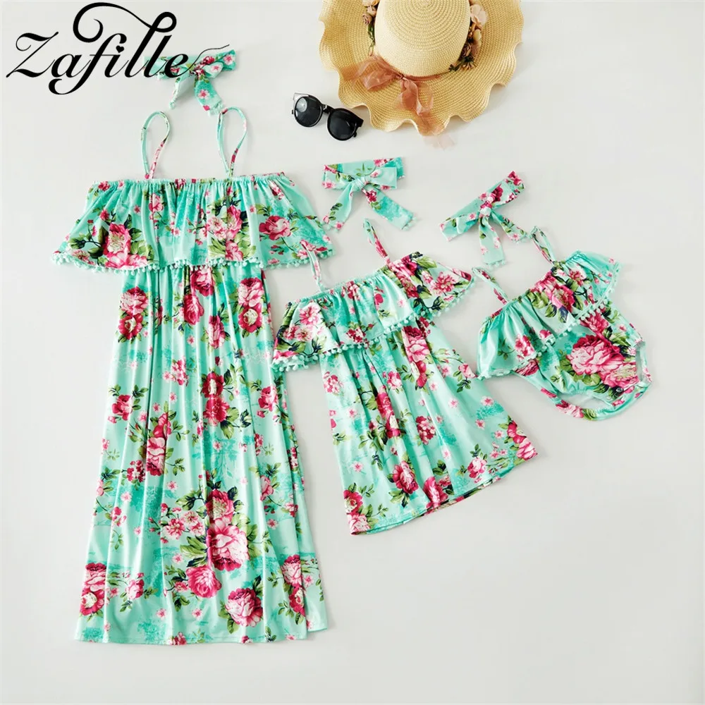 ZAFILLE Mother Daughter Dresses Floral Print Off Shoulder Ankel Dress With Headband Family Look Mommy and Me Clothes Baby Romper
ZAFILLE Mother Daughter Dresses Floral Print Off Shoulder Ankel Dress With Headband Family Look Mommy and Me Clothes Baby Romper