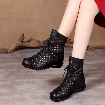 Leather soft bottom net boots round head strap summer short boots wedge with hole boots casual 2019 new women's cool boots.
Leather soft bottom net boots round head strap summer short boots wedge with hole boots casual 2019 new women's cool boots.