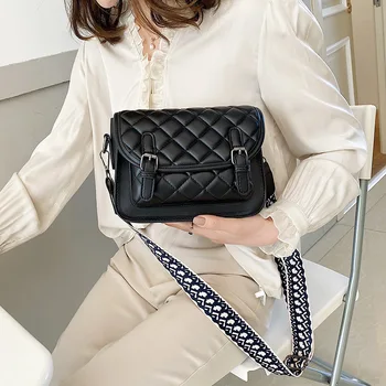 Small Bag Female 2020 Spring and Summer New Wild Shoulder Bag Wide Straps Fashion Square
Small Bag Female 2020 Spring and Summer New Wild Shoulder Bag Wide Straps Fashion Square