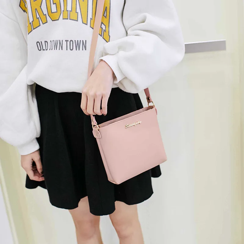 Bag Female 2020 New Fashion and Trends in the Women's Bags xie kua bao Soft Leather Small Bag Fashion Korean Women's Bags
Bag Female 2020 New Fashion and Trends in the Women's Bags xie kua bao Soft Leather Small Bag Fashion Korean Women's Bags