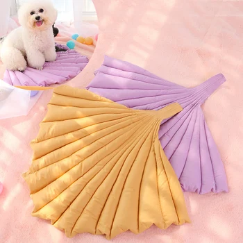 Pet Dog Bed Mat | Leaf Shape Pet Bed Mat, Crate Bed Mat | Machine Washable Pet Bed Liner for Dogs & Cats
Pet Dog Bed Mat | Leaf Shape Pet Bed Mat, Crate Bed Mat | Machine Washable Pet Bed Liner for Dogs & Cats