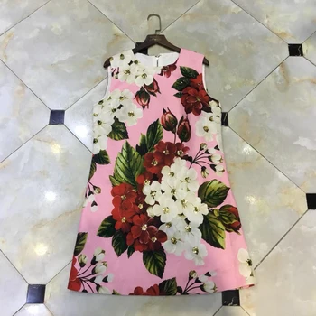 Summer Runway Designer Holiday Dress Ladies' Sleeveless Flower Printed Pink Crystal Diamond Tank Dress
Summer Runway Designer Holiday Dress Ladies' Sleeveless Flower Printed Pink Crystal Diamond Tank Dress