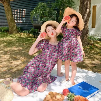 Mother Daughter Dress 2020 new Floral Short Sleeve Dress Parent-child Clothing Family Outfit
Mother Daughter Dress 2020 new Floral Short Sleeve Dress Parent-child Clothing Family Outfit