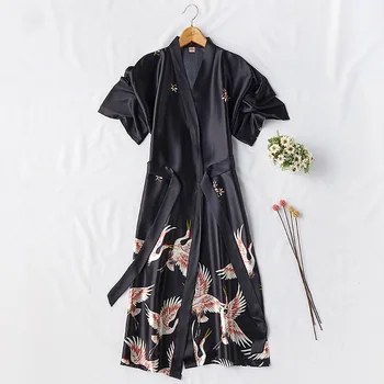 Elegant Bride Wedding Robe Casual Home Clothing Satin Nightwear Bathrobe Long Women Sleepwear Print Crane Kimono Gown Negligee
Elegant Bride Wedding Robe Casual Home Clothing Satin Nightwear Bathrobe Long Women Sleepwear Print Crane Kimono Gown Negligee
