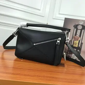 Crossbdy luxury brand Crossbdy leather multi-color geometric bag for women with oblique handbag
Crossbdy luxury brand Crossbdy leather multi-color geometric bag for women with oblique handbag
