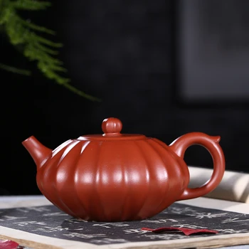 Yixing recommended the original manual ore dahongpao ling coincided capacity of 220 ml of new tea set
Yixing recommended the original manual ore dahongpao ling coincided capacity of 220 ml of new tea set