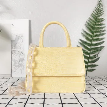 Acrylic Chain Solid Color Mini PU Leather Crossbody Bags For Women 2020 Simple Handbags Female Shoulder Bags Travel Bag
Acrylic Chain Solid Color Mini PU Leather Crossbody Bags For Women 2020 Simple Handbags Female Shoulder Bags Travel Bag