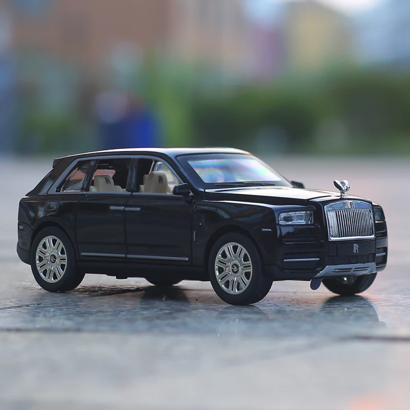 High Simulation Exquisite Diecasts & Toy Vehicles: CheZhi Car Styling Rolls Royce Cullinan SUV 1:24 Alloy Car Model Best Gifts
High Simulation Exquisite Diecasts & Toy Vehicles: CheZhi Car Styling Rolls Royce Cullinan SUV 1:24 Alloy Car Model Best Gifts