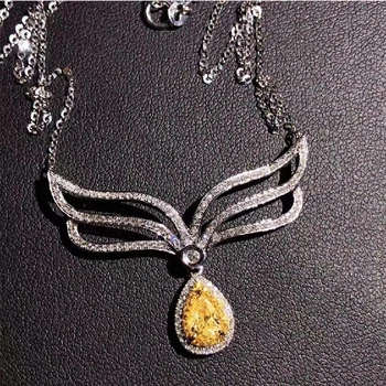 Natural Yellow Diamond 18K Gold Inlaid Clavicle Chain Beautiful Color Exquisite Ut Clean Crystals Watery And Transparent
Natural Yellow Diamond 18K Gold Inlaid Clavicle Chain Beautiful Color Exquisite Ut Clean Crystals Watery And Transparent
