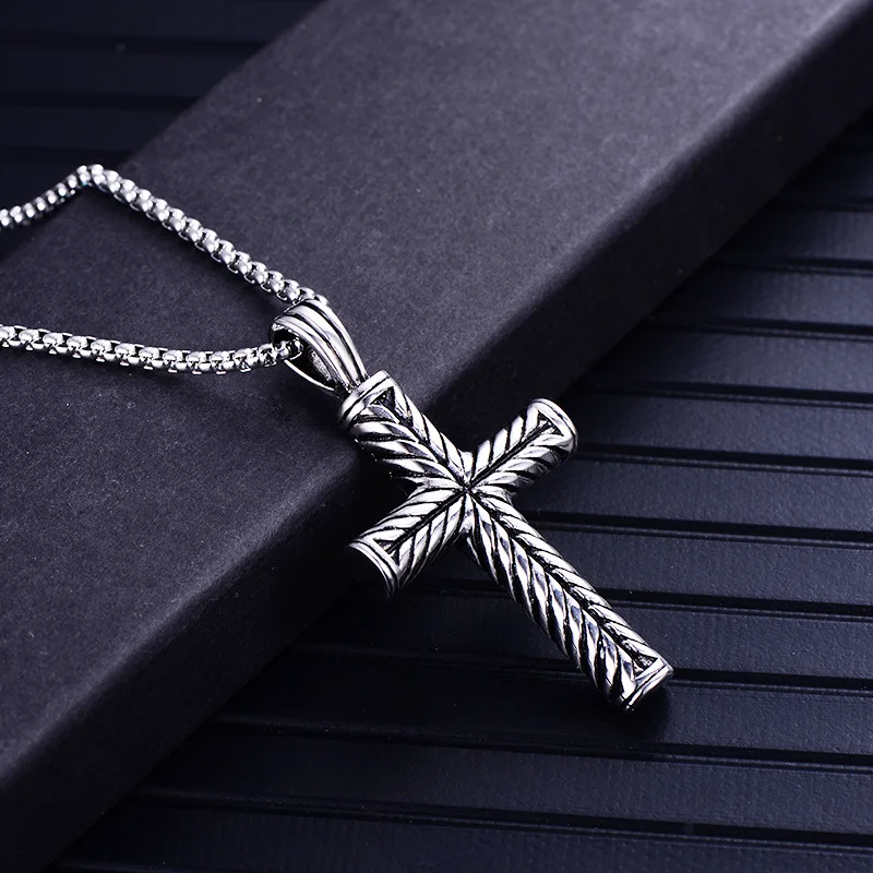 2018 New Style Stainless Steel Cross Pendant Europe And America Retro Fashion Man Titanium Steel Cross Necklace
2018 New Style Stainless Steel Cross Pendant Europe And America Retro Fashion Man Titanium Steel Cross Necklace