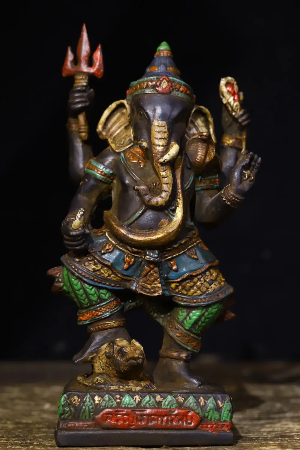 7" Tibet Buddhism Temple Old Bronze Paint color Elephant Trunk God of Wealth Buddha Statue Obstacle God Statue Pinayaka
7" Tibet Buddhism Temple Old Bronze Paint color Elephant Trunk God of Wealth Buddha Statue Obstacle God Statue Pinayaka