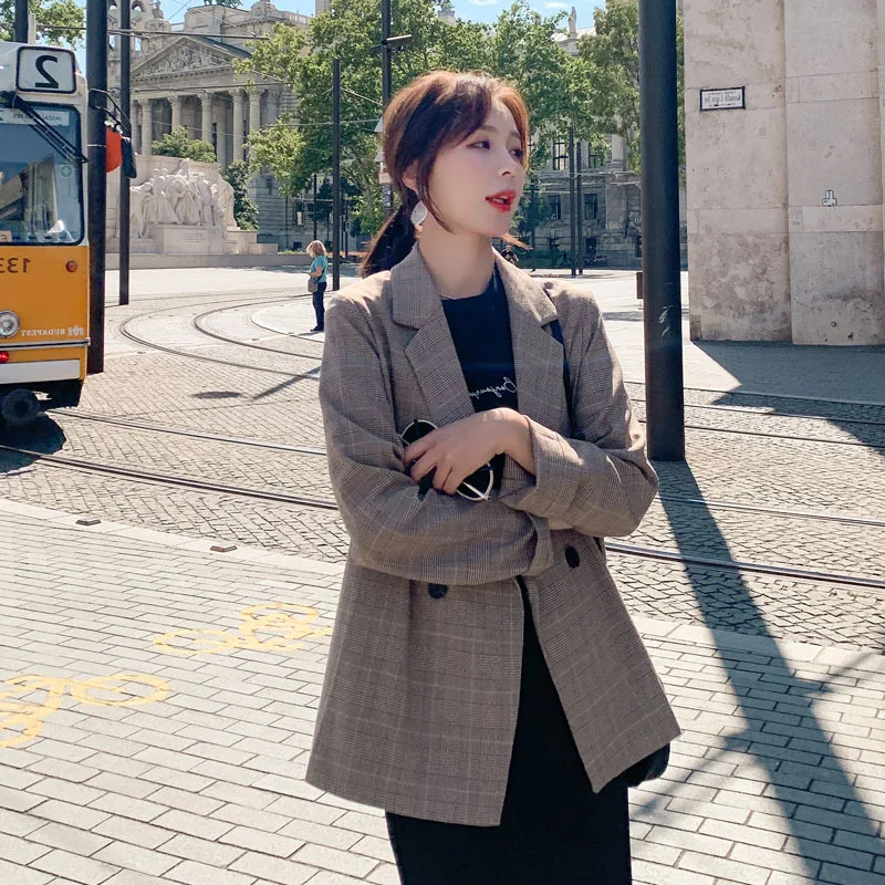 Photo Shoot Plaid Retro Small Suit 2020 Network Red Coat Women's New Style British-Style Sense of Design Non-mainstream Loose Ca
Photo Shoot Plaid Retro Small Suit 2020 Network Red Coat Women's New Style British-Style Sense of Design Non-mainstream Loose Ca