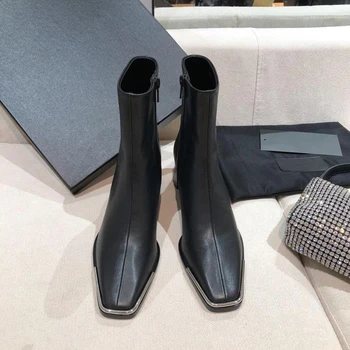 2020 Women Fashion High Heels Black Boots Luxury Designer Brand Genuine Leather Boots For Women Handmade Winter Slip-On Shoes 
2020 Women Fashion High Heels Black Boots Luxury Designer Brand Genuine Leather Boots For Women Handmade Winter Slip-On Shoes