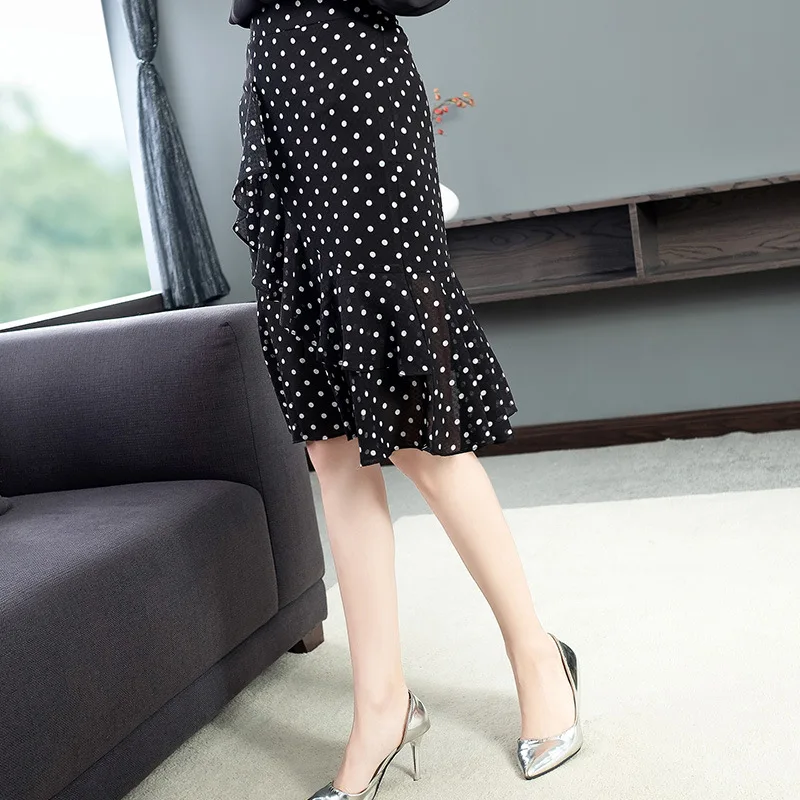 2019 Autumn And Winter New Style Retro Polka Dot Printed Irregular Elegant Flounced Hem Slim Fit Chiffon Skirt Women's
2019 Autumn And Winter New Style Retro Polka Dot Printed Irregular Elegant Flounced Hem Slim Fit Chiffon Skirt Women's