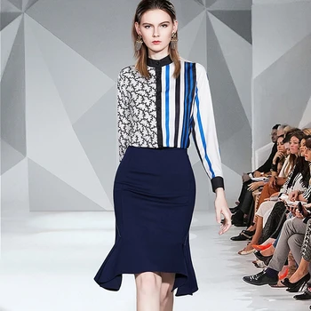 2020 Spring high quality Two piece set Print Stripe Shirts + High Waist Trumpet Mermaid Skirt Women Lady Office Wear Skirt suit
2020 Spring high quality Two piece set Print Stripe Shirts + High Waist Trumpet Mermaid Skirt Women Lady Office Wear Skirt suit