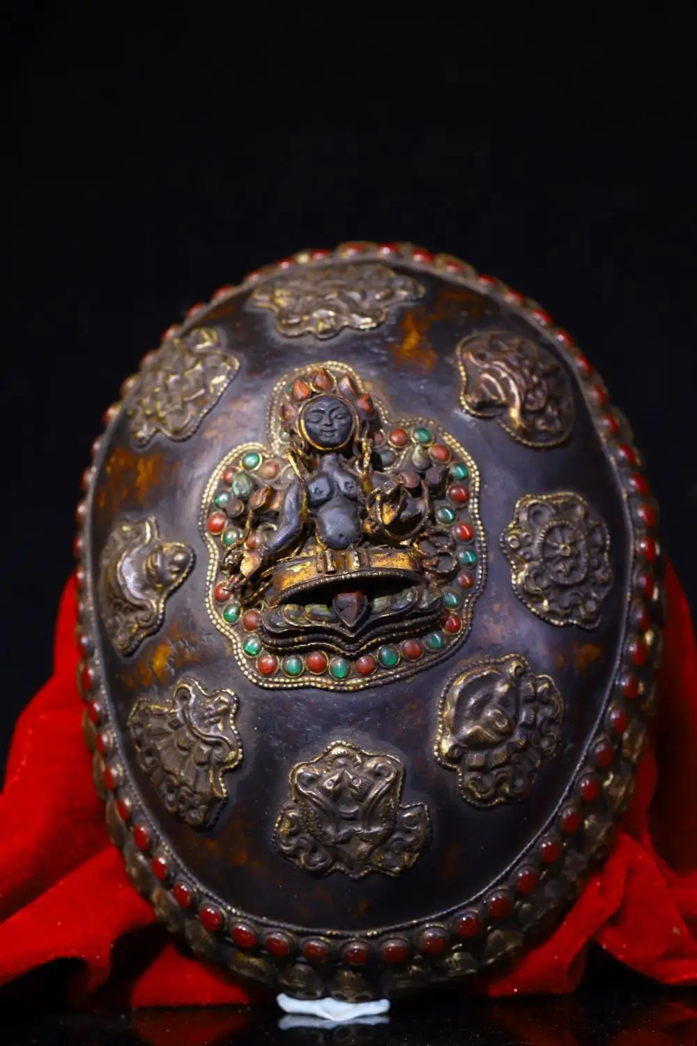 7"Tibetan Temple Collection Gem Natural lapis lazuli Green Tara Buddha Eight treasures Skull Bowl Dharma Kapala Cup Gabala Bowl
7"Tibetan Temple Collection Gem Natural lapis lazuli Green Tara Buddha Eight treasures Skull Bowl Dharma Kapala Cup Gabala Bowl