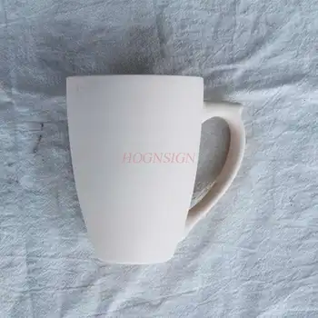 Plain burned high-white clay pottery clay cups semi-finished products hand-painted under-glaze ceramic pottery studio
Plain burned high-white clay pottery clay cups semi-finished products hand-painted under-glaze ceramic pottery studio