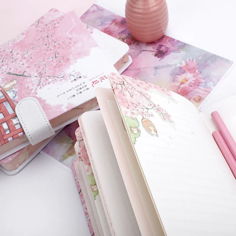 2019 1pcs New diary book Sakura notebook girl heart account diary plan notebook small fresh magnetic buckle notebook diary A5
2019 1pcs New diary book Sakura notebook girl heart account diary plan notebook small fresh magnetic buckle notebook diary A5