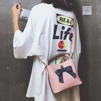 Summer Small Bag Woman 2018 New Style Color Hand Shoulder Bag Korean Version Joker Messenger Bag Fashion Bucket
Summer Small Bag Woman 2018 New Style Color Hand Shoulder Bag Korean Version Joker Messenger Bag Fashion Bucket