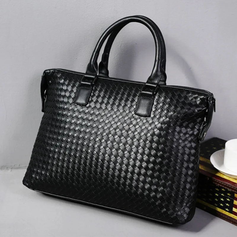 2019 The New Male Cross Braided Bag Handbag Men Briefcase Bag Men's Handbags Business Crossbody Bags
2019 The New Male Cross Braided Bag Handbag Men Briefcase Bag Men's Handbags Business Crossbody Bags