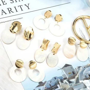2020 Rushed Geometric Earings Brincos The New Cold Wind Contracted Shell Mosaic Earrings Ins Temperament Fashion Show Thin Stud
2020 Rushed Geometric Earings Brincos The New Cold Wind Contracted Shell Mosaic Earrings Ins Temperament Fashion Show Thin Stud