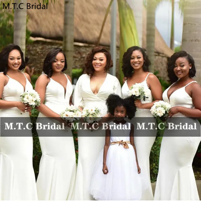 Customize White Mermaid Bridesmaid Dresses For Black Women Sweetheart Beading Straps Appliques Corset Plus Size Maids Gowns
Customize White Mermaid Bridesmaid Dresses For Black Women Sweetheart Beading Straps Appliques Corset Plus Size Maids Gowns
