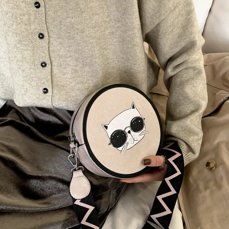 New Style Pu Winter Trend Circle Cartoon WOMEN'S Bag Korean-style Textured Shoulder Fashion Shoulder Versatile Western Style Lei
New Style Pu Winter Trend Circle Cartoon WOMEN'S Bag Korean-style Textured Shoulder Fashion Shoulder Versatile Western Style Lei