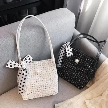 Hot Sale Handbags Classic Delicate Women Woolen Handbags Classic Vintage Shoulder Bag Large Capacity Travel Totes Shopping
Hot Sale Handbags Classic Delicate Women Woolen Handbags Classic Vintage Shoulder Bag Large Capacity Travel Totes Shopping