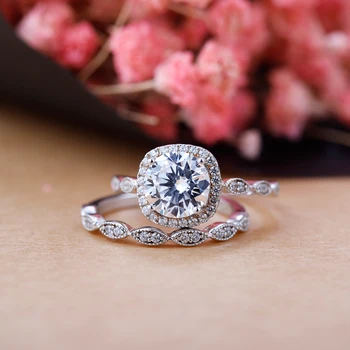 GEM'S BALLET Round Cut 2.0Ct 8mm Art Deco Halo Set Moissanite Rings for Women Wedding 925 Sterling Silver Bridal Jewelry
GEM'S BALLET Round Cut 2.0Ct 8mm Art Deco Halo Set Moissanite Rings for Women Wedding 925 Sterling Silver Bridal Jewelry
