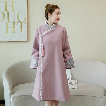 Winter Thickening Retro Woolen Coat With Tassel Embroidery Womens Coats Plus Size 4xl Pink Wool Overcoat Lace Patchwork Clothes
Winter Thickening Retro Woolen Coat With Tassel Embroidery Womens Coats Plus Size 4xl Pink Wool Overcoat Lace Patchwork Clothes