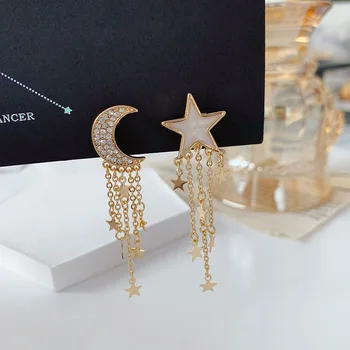 Non-symmetrical Five-pointed Star Moon Tassel Earring Woman Diamond Set Oil Drop Needles Ear Stud Long Elegant Metal Clip-on Ear
Non-symmetrical Five-pointed Star Moon Tassel Earring Woman Diamond Set Oil Drop Needles Ear Stud Long Elegant Metal Clip-on Ear