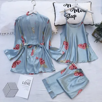 AUTUMN NEW Women Pajamas Set Floral Printed Sleepwear Ice-Silk Homewear 3PCS Ladies Satin Casual Wear Cardigan+Camisole+Pants
AUTUMN NEW Women Pajamas Set Floral Printed Sleepwear Ice-Silk Homewear 3PCS Ladies Satin Casual Wear Cardigan+Camisole+Pants