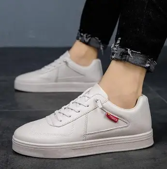 FIUGGI Brand Men's Casual Shoes Youth Board Shoe Classic Fashion Small White Shoes Lovers Shoes Comfortable Men Flats 38-45
FIUGGI Brand Men's Casual Shoes Youth Board Shoe Classic Fashion Small White Shoes Lovers Shoes Comfortable Men Flats 38-45