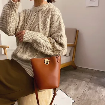 Crossbody Bags for Women 2020 New Fashion Leather Bag Casual Wild Bag Shoulder Messenger Handbag Beach Bag fashion female bags
Crossbody Bags for Women 2020 New Fashion Leather Bag Casual Wild Bag Shoulder Messenger Handbag Beach Bag fashion female bags