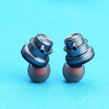 DIY Earphone Housing for 13.5mm In Ear Speaker Unit Matting Alloy Metal Earphone Shell Case for Piezoelectric Headphone Drivers
DIY Earphone Housing for 13.5mm In Ear Speaker Unit Matting Alloy Metal Earphone Shell Case for Piezoelectric Headphone Drivers