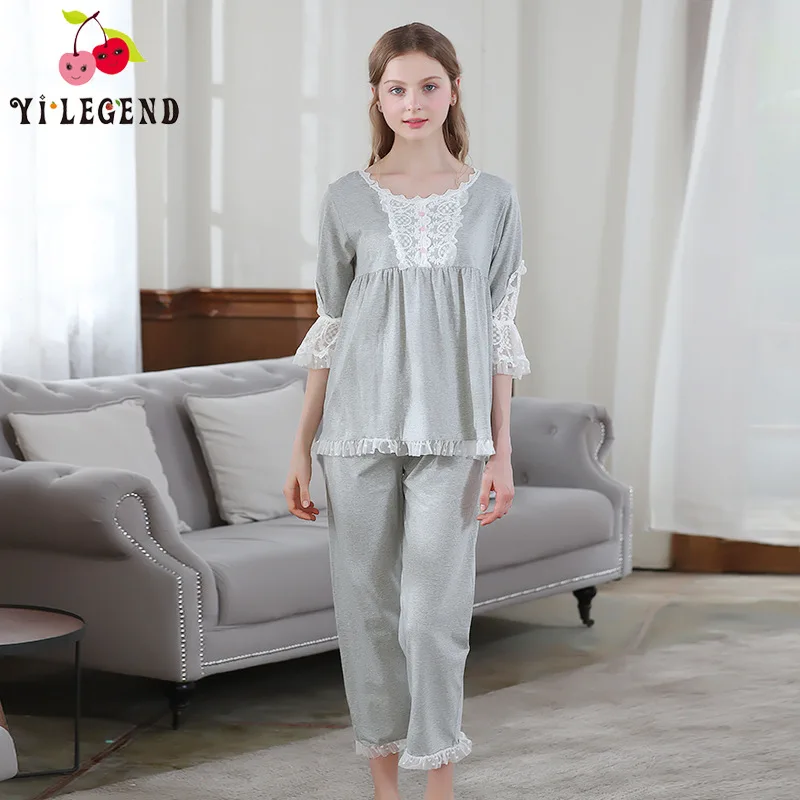 With Chest Pad Modal Pajamas Women's Spring Half-sleeve Shirt Trousers Three-piece Set Tracksuit Women's Pullover Casual Pajamas
With Chest Pad Modal Pajamas Women's Spring Half-sleeve Shirt Trousers Three-piece Set Tracksuit Women's Pullover Casual Pajamas