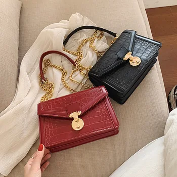 Brand original design Designer products Stone bag women's bag 2020 fashion simple one shoulder messenger bag chain square bag
Brand original design Designer products Stone bag women's bag 2020 fashion simple one shoulder messenger bag chain square bag