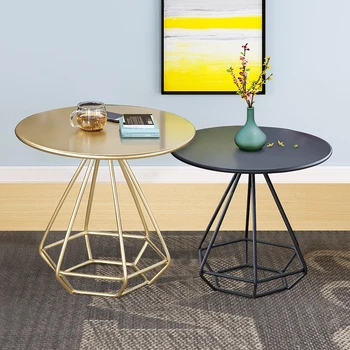 Diamond type bracket Nordic style creative small table round table integrated steel plate several sides balcony small tea table
Diamond type bracket Nordic style creative small table round table integrated steel plate several sides balcony small tea table