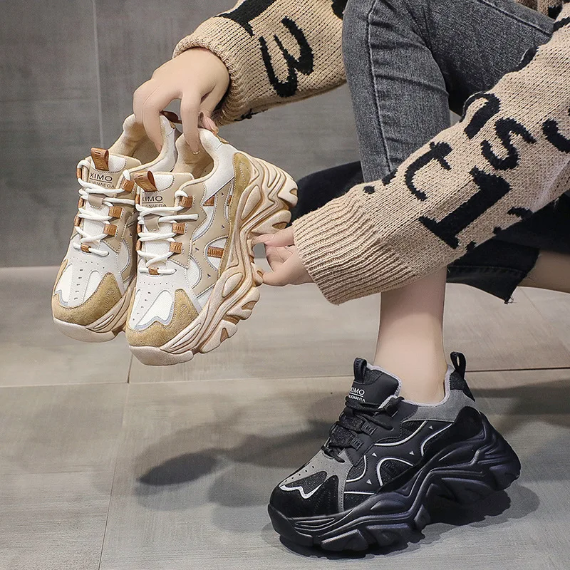 Genuine Leather Winter Sneakers Women Warm Casual Shoes Velvet Fur Warm Female Casual Shoes Fur Sneakers for Women
Genuine Leather Winter Sneakers Women Warm Casual Shoes Velvet Fur Warm Female Casual Shoes Fur Sneakers for Women