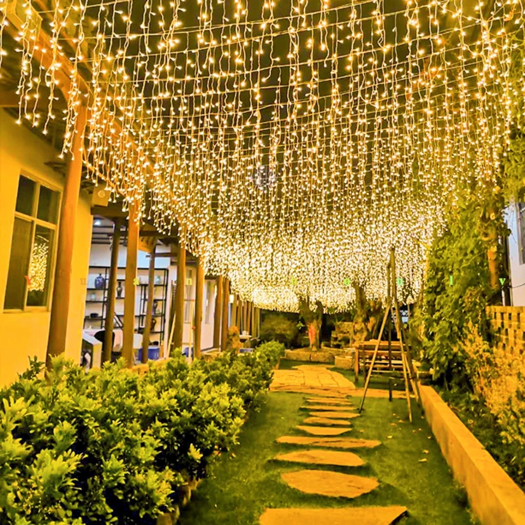 Hristmas Light Outdoor Decorative 4 M Droop 0.6m Led Curtain Icicle String Light New Year Wedding Party Garland Fairy Light Xmas
Hristmas Light Outdoor Decorative 4 M Droop 0.6m Led Curtain Icicle String Light New Year Wedding Party Garland Fairy Light Xmas